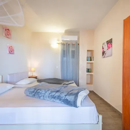 Villa- nefeli Agios Gordios  Dış mekan fotoğraf