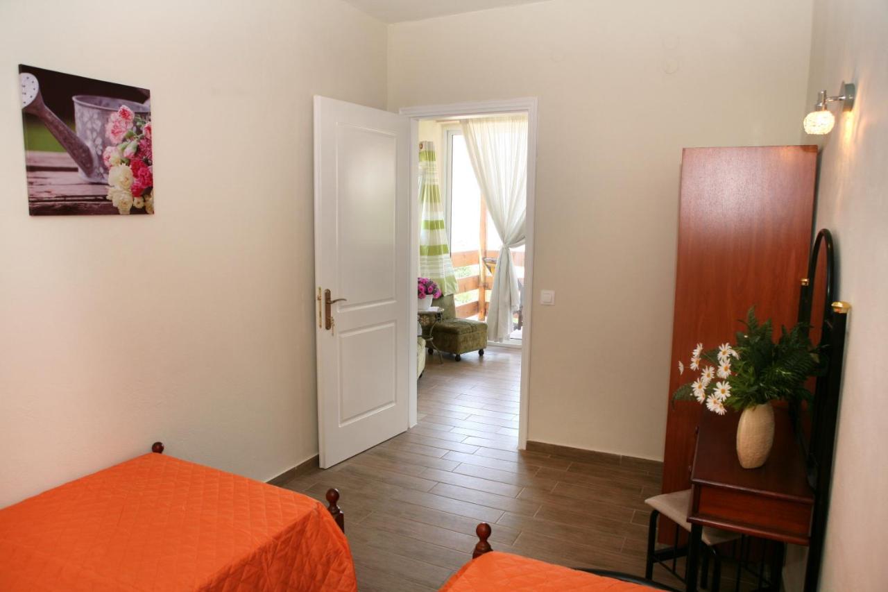 Villa- Nefeli * Agios Gordios (Corfu)
